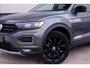 Volkswagen T-Roc 1.5 TSI Sport | Pano | Trekhaak | LED | Carplay | Camera | Virtual Cockpit | PDC