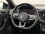 Volkswagen T-Roc 1.5 TSI Sport | Pano | Trekhaak | LED | Carplay | Camera | Virtual Cockpit | PDC