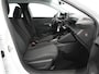 Peugeot 208 Style | Dashboard en deurpanelen in kunststof met carboneffect | Ecoled koplampen | Elektrisch verstelbare en verwarmbare buitenspiegels