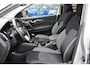 Nissan Qashqai 1.3 DIG-T Business Edition Limited 141pk | Panoramadak | Trekhaak 1.300kg geremd! | Navigatie |
