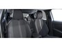 Peugeot 208 Allure | 16" Lichtmetalen velgen 'ELBORN' | Climate Control | Dashboard en deurpanelen in kunststof met carboneffect