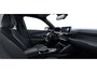Peugeot 2008 Allure | Advanced Active Safety Brake met camera en radar | Climate Control | Dashboard in zacht materiaal met carboneffect en hoogglans zwarte sierstrip