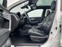 Nissan Qashqai 1.3 DIG-T Tekna + / Trekhaak( 1500 kg ) / Apple Carplay/Android Auto / Panoramadak /