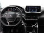 Peugeot 2008 1.2 PureTech Allure | Airco (automatisch) | Apple Carplay/Android Auto|telefoonintegratie premium | Armsteun voor