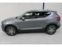 Volvo XC40 2.0 T4 AWD Momentum PANO/NAVI