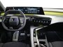 Peugeot E-3008 Launch Edition | Advanced Active Safety Brake met camera en radar (Pack Safety Plus) | Climate Control | Elektrische parkeerrem