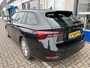 Skoda Octavia Combi 1.5 e-TSI Sport Business / FABRIEKSGARANTIE TM 11-2027/ AUTOMAAT/ TREKHAAK/ 150 PK/ PARK. SENSOREN/ CRUISE/ STOELVERWARM./ SMARTLINK/ KEYLESS/ VIRTUAL COCKPIT/ LED/ NAVI/ CLIMA/ DAB/ 17" LMV