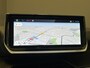 Peugeot 208 Style | Dashboard en deurpanelen in kunststof met carboneffect | Ecoled koplampen | Elektrisch verstelbare en verwarmbare buitenspiegels