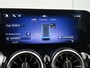 Mercedes-Benz EQB 250+ Business Solution Luxury 71 kWh | Smartphone integratie | Panoramaschuifdak | Sierdelen in Star Pattern | EASY PACK achterklep | Sfeerverlichting | Dodehoekassistent | Stoelverwarming |
