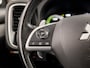 Mitsubishi Outlander 2.0 PHEV Deluxe 203Pk Automaat (SCHUIFDAK, NAVIGATIE, LEDER, CAMERA, STOELVERWARMING, SPORTSTOELEN, GETINT GLAS, ELEK ACHTERKLEP, NIEUWSTAAT)