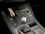 Lexus CT 200h Sport Automaat (APPLE CARPLAY, ALCANTARA, CAMERA, KEYLESS, SPORTSTOELEN, CRUISE, PARKEERSENSOREN, NIEUWSTAAT)