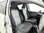 Toyota Yaris 1.5 Hybrid Dynamic | 1e Eigenaar | NIEUW GELEVERD & ONDERHOUDEN | Parelmoer | Privacy Glass | sl 90