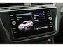 Volkswagen Tiguan 1.5 TSI 150pk DSG 2x R-Line Black Style Leder Head-Up Stoelverwarming Virtual Cockpit Navigatie