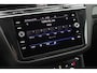 Volkswagen Tiguan 1.5 TSI 150pk DSG 2x R-Line Black Style Leder Head-Up Stoelverwarming Virtual Cockpit Navigatie