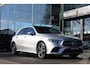 Mercedes-Benz A-klasse 250 e AMG Night Pano Ambient HuD 360 Distronic Keyless
