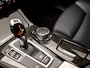 BMW 5-Serie Touring 520i Luxury 184Pk Automaat (VIRTUAL COCKPIT, GROOT NAVI, MEMORY SEATS, LEDER, STOELVERWARMING, SPORTSTOELEN, CAMERA, ELEK ACHTERKLEP, NIEUWSTAAT)