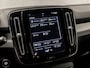 Volvo XC40 1.5 T3 R-Design 157Pk (APPLE CARPLAY, GROOT NAVI, LEDER/ALCANTARA, MEMORY SEATS, STUURWIEL VERWARMD, CAMERA, ADAPTIVE CRUISE, NIEUWSTAAT)