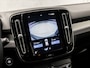 Volvo XC40 1.5 T3 R-Design 157Pk (APPLE CARPLAY, GROOT NAVI, LEDER/ALCANTARA, MEMORY SEATS, STUURWIEL VERWARMD, CAMERA, ADAPTIVE CRUISE, NIEUWSTAAT)