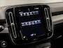 Volvo XC40 1.5 T3 R-Design 157Pk (APPLE CARPLAY, GROOT NAVI, LEDER/ALCANTARA, MEMORY SEATS, STUURWIEL VERWARMD, CAMERA, ADAPTIVE CRUISE, NIEUWSTAAT)