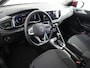 Volkswagen Taigo 1.0 TSI Style | Achterbank in delen neerklapbaar | Achteruitrijcamera | Airco (automatisch)