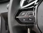 Peugeot 2008 1.2 Hybrid 136 Allure | Airco (automatisch) | Apple Carplay/Android Auto|telefoonintegratie premium | Armsteun voor