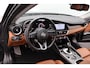 Alfa Romeo Giulia 2.0T Sprint | Achteruitrijcamera | Airco (automatisch) | Aluminium interieur afwerking