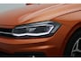 Volkswagen Polo 1.0 TSI Highline Business R-Line Panoramadak | Achterbank in delen neerklapbaar | Achteruitrijcamera | Airco (automatisch)