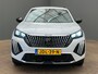 Peugeot 2008 Allure | Advanced Active Safety Brake met camera en radar | Climate Control | Dashboard in zacht materiaal met carboneffect en hoogglans zwarte sierstrip