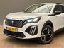 Peugeot 2008 Allure | Advanced Active Safety Brake met camera en radar | Climate Control | Dashboard in zacht materiaal met carboneffect en hoogglans zwarte sierstrip