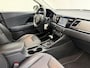 Kia Niro Hybrid 1.6 GDi Design Edition | 18 " LM Velgen | Cam Achter |