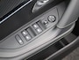 Peugeot e-2008 EV GT 54 kWh | 11 kW lader | Achteruitrijcamera | Airco (automatisch)