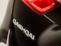 Nissan Qashqai 1.2 Deluxe (PANORAMADAK, NAVIGATIE, LEDER, 360 CAMERA, STOELVERWARMING, SPORTSTOELEN, GETINT GLAS, KEYLESS, CRUISE, NIEUWE APK, NIEUWSTAAT)