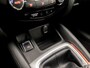 Nissan Qashqai 1.2 Deluxe (PANORAMADAK, NAVIGATIE, LEDER, 360 CAMERA, STOELVERWARMING, SPORTSTOELEN, GETINT GLAS, KEYLESS, CRUISE, NIEUWE APK, NIEUWSTAAT)