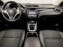 Nissan Qashqai 1.2 Deluxe (PANORAMADAK, NAVIGATIE, LEDER, 360 CAMERA, STOELVERWARMING, SPORTSTOELEN, GETINT GLAS, KEYLESS, CRUISE, NIEUWE APK, NIEUWSTAAT)