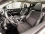 Nissan Qashqai 1.2 Deluxe (PANORAMADAK, NAVIGATIE, LEDER, 360 CAMERA, STOELVERWARMING, SPORTSTOELEN, GETINT GLAS, KEYLESS, CRUISE, NIEUWE APK, NIEUWSTAAT)