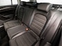 Volkswagen Golf Variant 1.4 TSI Highline (NAVIGATIE, CLIMATE, LEDER, MASSAGE, STOELVERWARMING, SPORTSTOELEN, GETINT GLAS, PARKEERSENSOREN, TREKHAAK, CRUISE, NIEUWSTAAT)