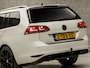 Volkswagen Golf Variant 1.4 TSI Highline (NAVIGATIE, CLIMATE, LEDER, MASSAGE, STOELVERWARMING, SPORTSTOELEN, GETINT GLAS, PARKEERSENSOREN, TREKHAAK, CRUISE, NIEUWSTAAT)