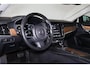 Volvo S90 T4 Business Luxury Plus - Intellisafe Surround - Head up display - BLIS dodehoekassistentie - Parkeercamera achter - Parkeersensoren v/a - Sensus navi - Apple® CarPlay - Android Auto - Verwarmbare voor & achterstoelen - Verwarmbaar stuurwiel - Panorama/schuifdak - Automatisch dimmende binnen & buitenspiegels