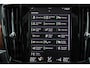 Volvo S90 T4 Business Luxury Plus - Intellisafe Surround - Head up display - BLIS dodehoekassistentie - Parkeercamera achter - Parkeersensoren v/a - Sensus navi - Apple® CarPlay - Android Auto - Verwarmbare voor & achterstoelen - Verwarmbaar stuurwiel - Panorama/schuifdak - Automatisch dimmende binnen & buitenspiegels