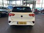 Volkswagen T-Roc 2.0 TSI 4Motion R 300PK | Panoramadak | Digital dashboard | Beats audio | Adaptieve cruise control | Adaptief onderstel | Lane assist | Dodehoeksdetectie | Achteruitrijcamera | Stoelverwarming | Kleppensysteem | Elek. inklapbare spiegels