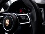 Porsche Macan 2.0 | PASM LUCHTVERING | PANORAMA/SCHUIF-KANTELDAK | 20 INCH | ACHTERUITRIJCAMERA | ADAPTIEVE CRUISE CONTROL | ELEKTRISCHE TREKHAAK | DOLOMIETZILVER | STOELVERWARMING | ACHTERBANKVERWARMING |