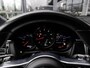 Porsche Macan 2.0 | PASM LUCHTVERING | PANORAMA/SCHUIF-KANTELDAK | 20 INCH | ACHTERUITRIJCAMERA | ADAPTIEVE CRUISE CONTROL | ELEKTRISCHE TREKHAAK | DOLOMIETZILVER | STOELVERWARMING | ACHTERBANKVERWARMING |