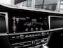 Porsche Macan 2.0 | PASM LUCHTVERING | PANORAMA/SCHUIF-KANTELDAK | 20 INCH | ACHTERUITRIJCAMERA | ADAPTIEVE CRUISE CONTROL | ELEKTRISCHE TREKHAAK | DOLOMIETZILVER | STOELVERWARMING | ACHTERBANKVERWARMING |