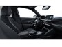 Peugeot 2008 Allure | Advanced Active Safety Brake met camera en radar | Climate Control | Dashboard in zacht materiaal met carboneffect en hoogglans zwarte sierstrip