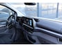 Volkswagen e-Transporter 34 136pk L2H1 Life 64 kWh | Trekhaak | Navigatie | 17" Velgen