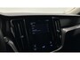 Volvo V60 2.0 B4 Momentum Business TREKHAAK CARPLAY ECC NAVI CRUISE LM.