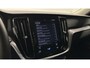 Volvo V60 2.0 B4 Momentum Business TREKHAAK CARPLAY ECC NAVI CRUISE LM.