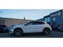 Mercedes-Benz GLA 200 Premium Plus AMG Pakket | Panorama | Automaat | F1 flippers | Airco | Leder/Alcantara | 100% onderhou