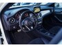 Mercedes-Benz GLA 200 Premium Plus AMG Pakket | Panorama | Automaat | F1 flippers | Airco | Leder/Alcantara | 100% onderhou