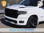 Dodge Ram 1500 | Limited | Night | 3.0L Twin-Turbo I6 | High Output | BPM-VRIJ | Passenger Display | 14,4 Touch Screen | Harman Kardon | RAMBOX Getoonde accessoires zijn verkrijgbaar tegen meerprijs